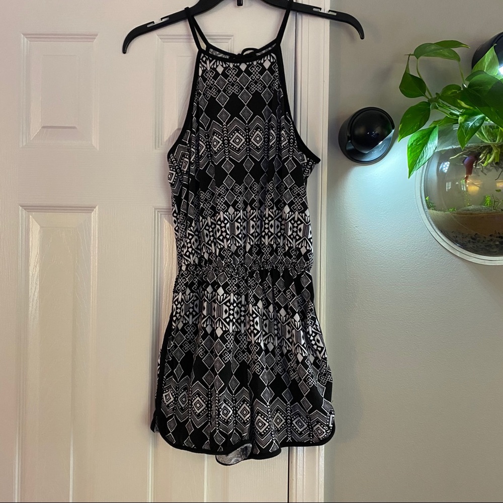 Joe B Black White Tribal Print Abstract High Neck Tank Top Romper Small